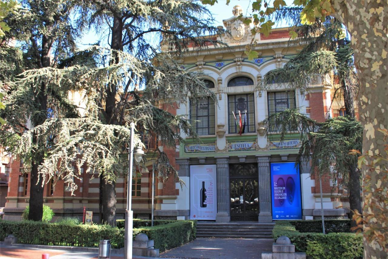 Pleno Centro Junto Ayuntamiento Apartment *